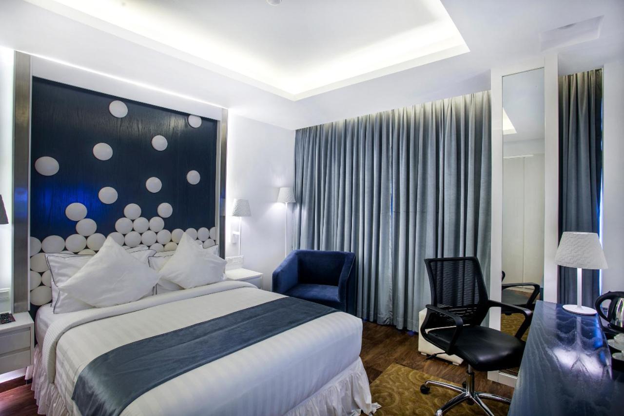 Grace 21 Smart Hotel Dhaka Exteriör bild