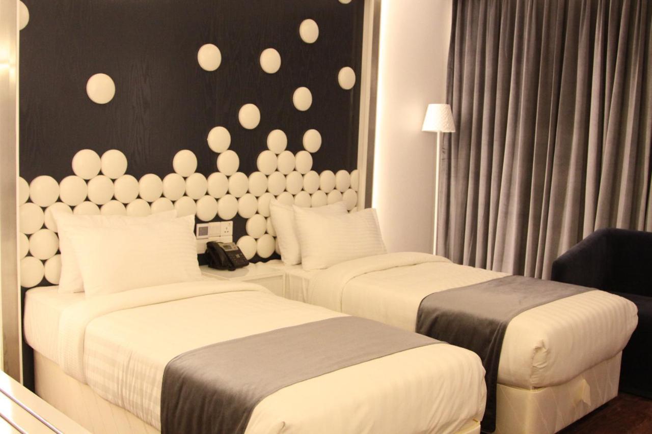 Grace 21 Smart Hotel Dhaka Exteriör bild